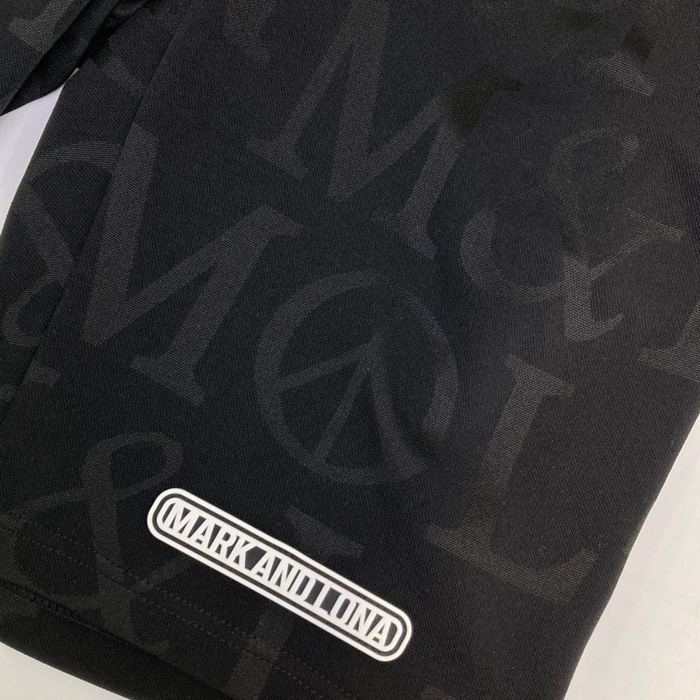 繊細な響きの サイズ 46 MARK-LONA マークアンドロナ ハーフパンツ 総柄 ブラック系 240101529817 ゴルフウェア メンズ ストスト