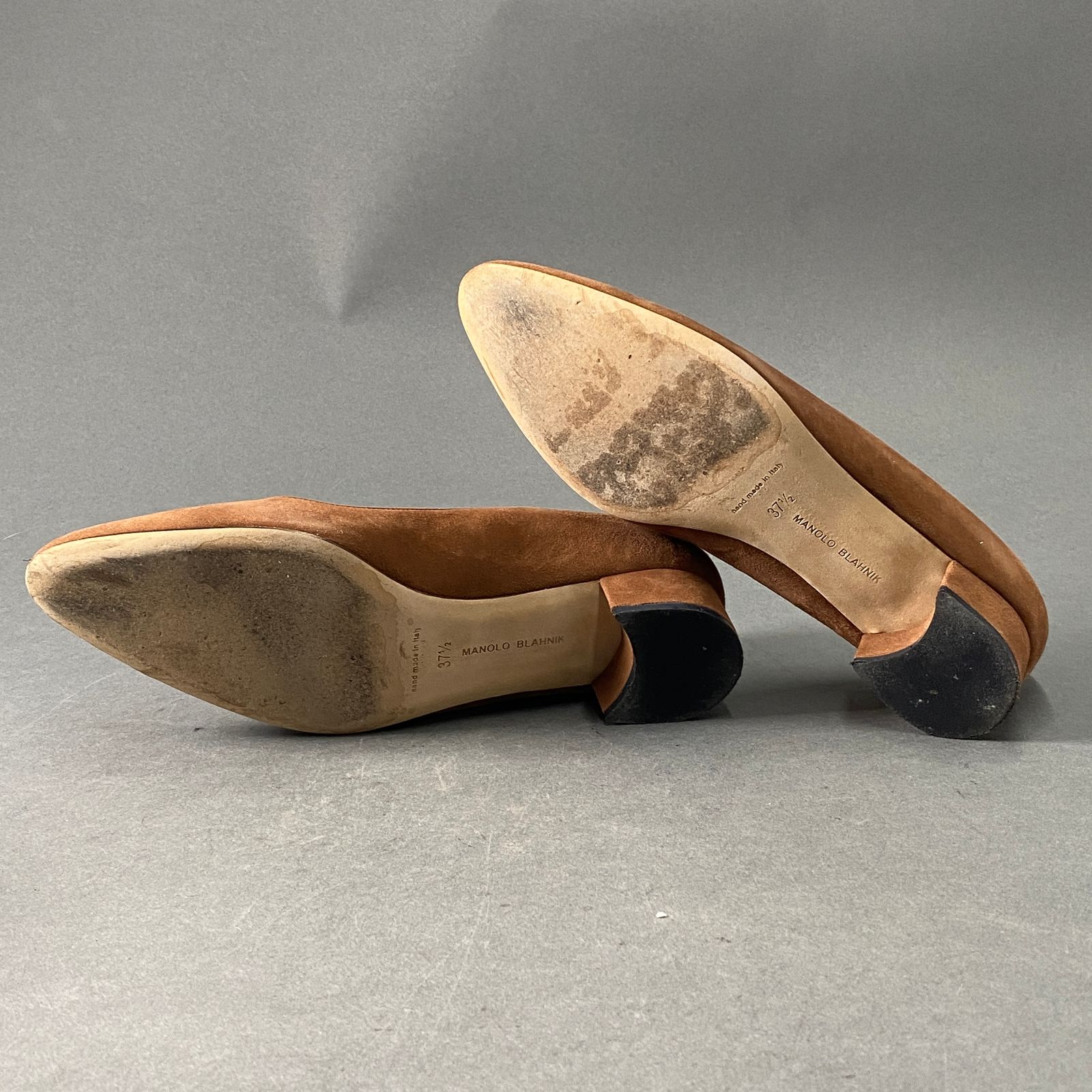 A15 MANOLO BLAHNIK マノロブラニク M-LISTONY リストニー SUEDE PUMP 