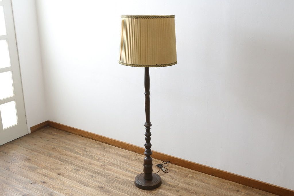ヴィンテージフロアーライト(R1912-3) 鉄製 スタンドライト