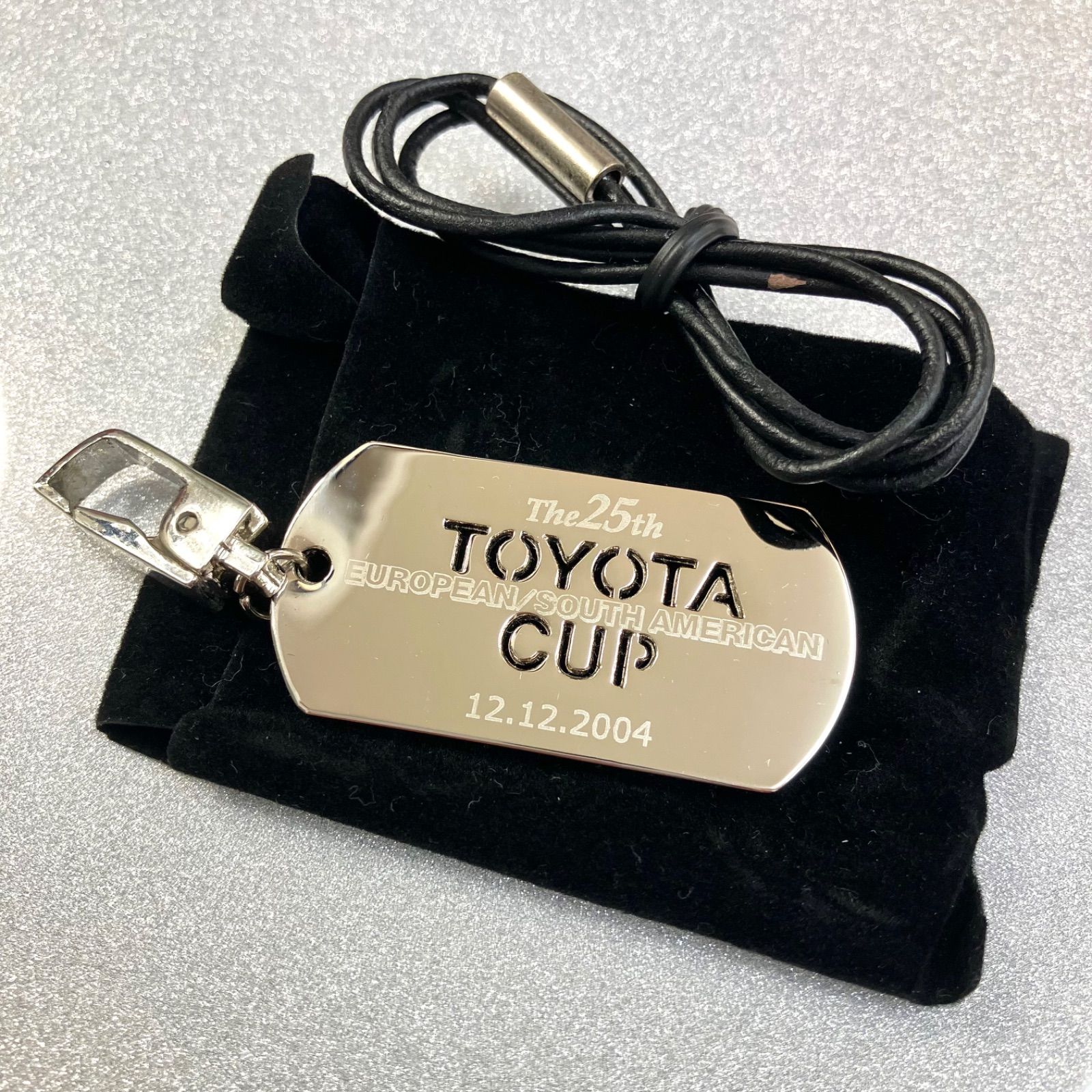 サッカー　トヨタカップキーホルダー1993年 サッカー⭐️TOYOTA CUP 25th】 トヨタカップ記念メダル