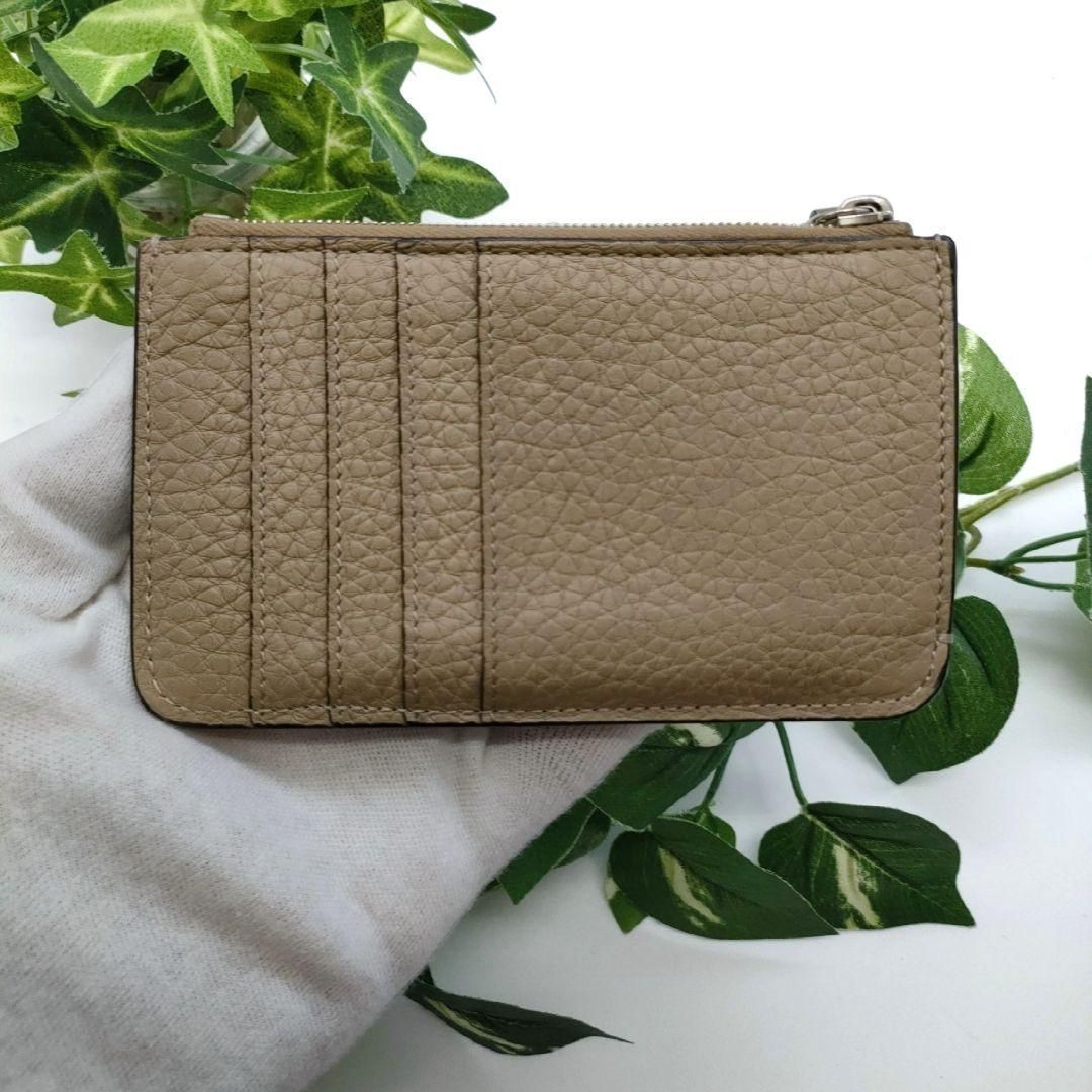 フェンディ フラグメントケース コインカードホルダー ベージュ