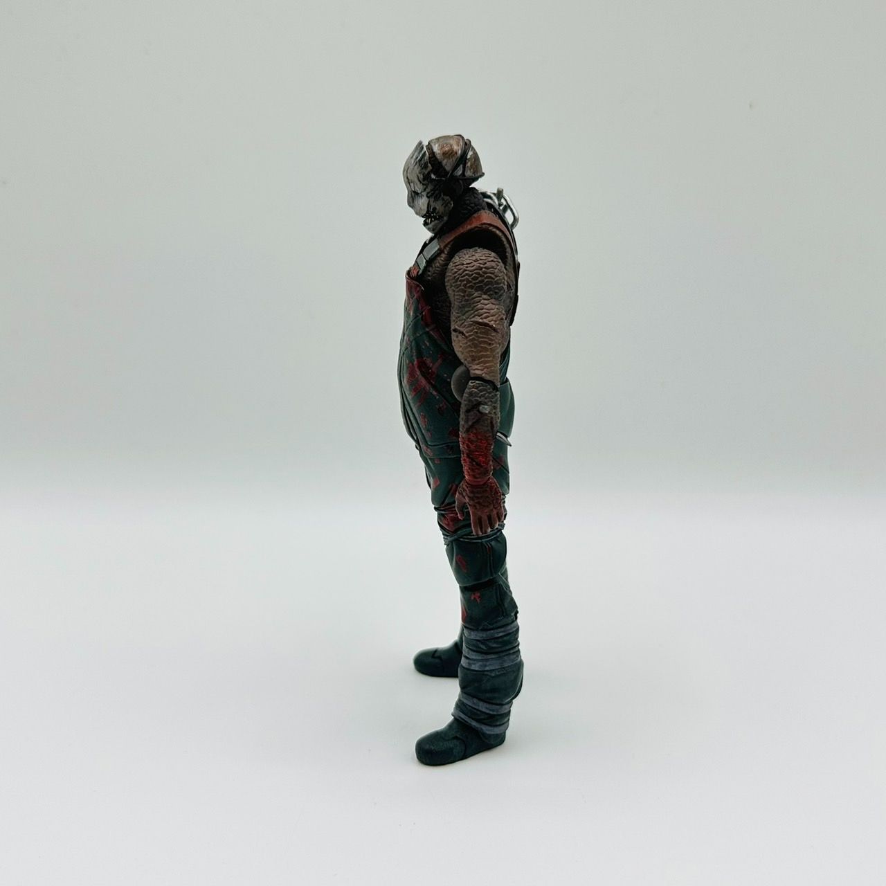 figma トラッパー Dead by Daylight フィギュア Dead by Daylight Figma The Trapper Figure – Replay Toys LLC