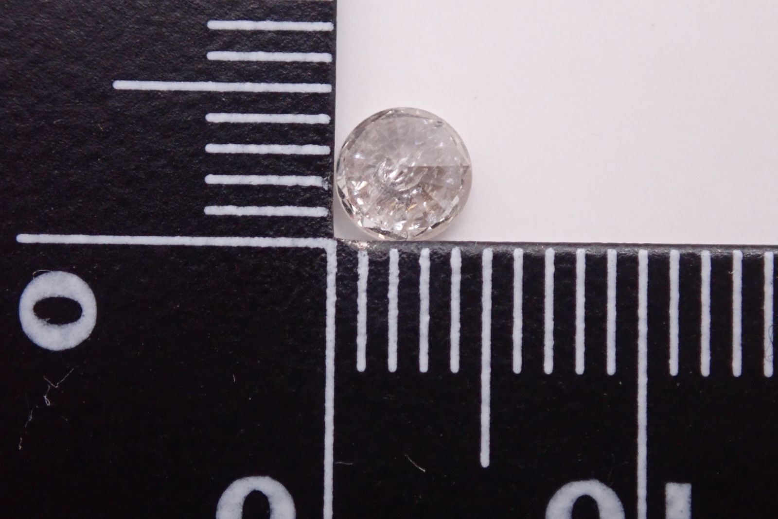 約4×4mm