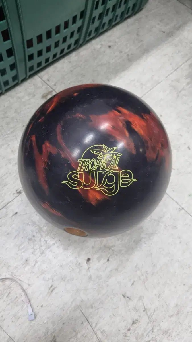 人気，安い 中古ボーリングボール 15p トロフィーローズ ボウリング