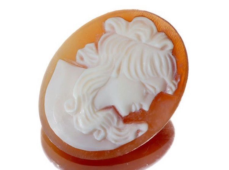 ジュエリー極】健やかな女性の横顔 ミニサイズシェルカメオルース 24.9