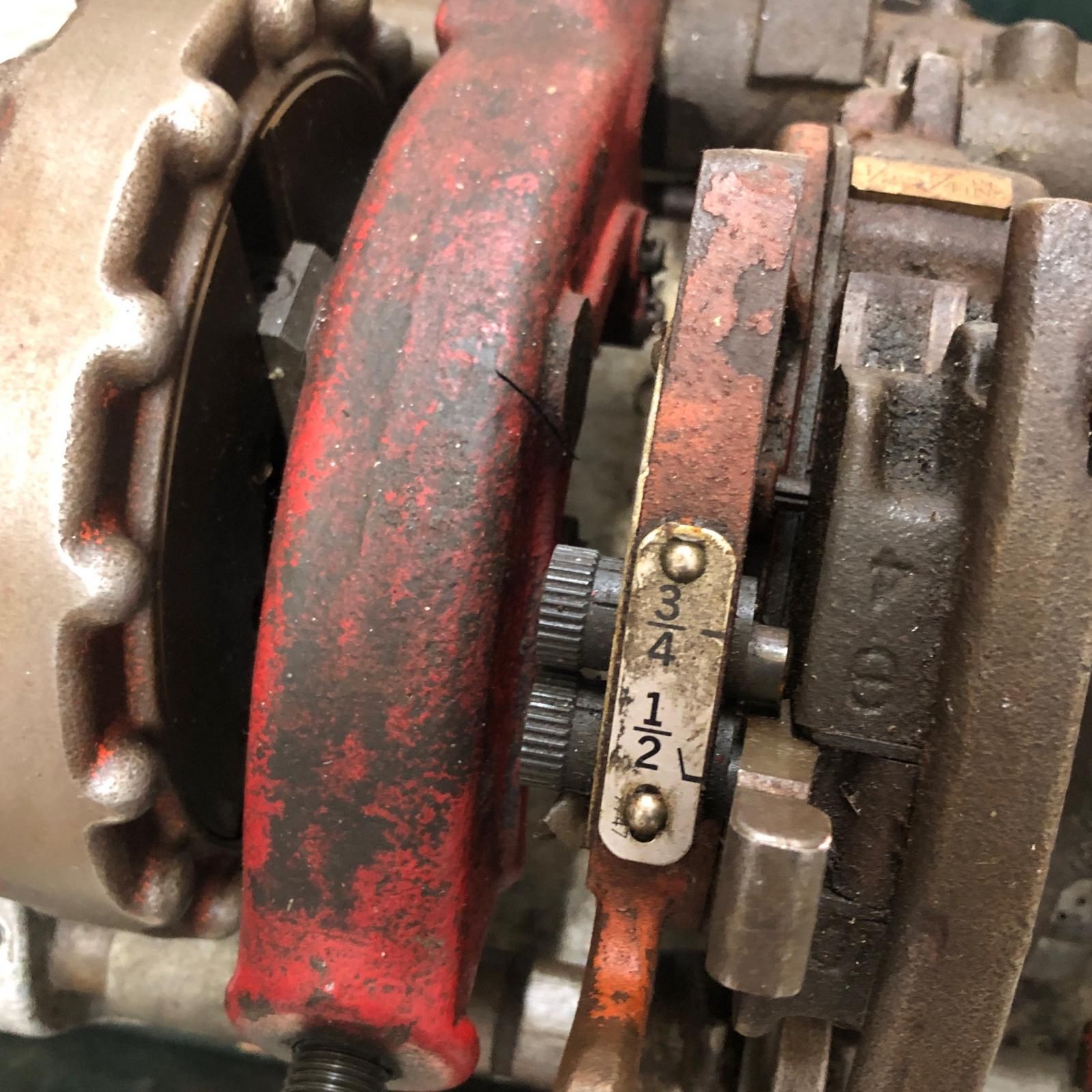 エムシーシー ネジ切り機