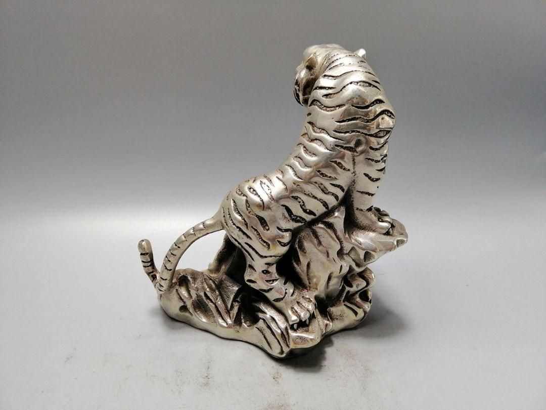 中国美術 白玉 捻 環 径7.8cm(HA379) 中国美術 白玉 捻 環 径7.8cm(HA379) 中国美術 白玉 捻 環 径7.8