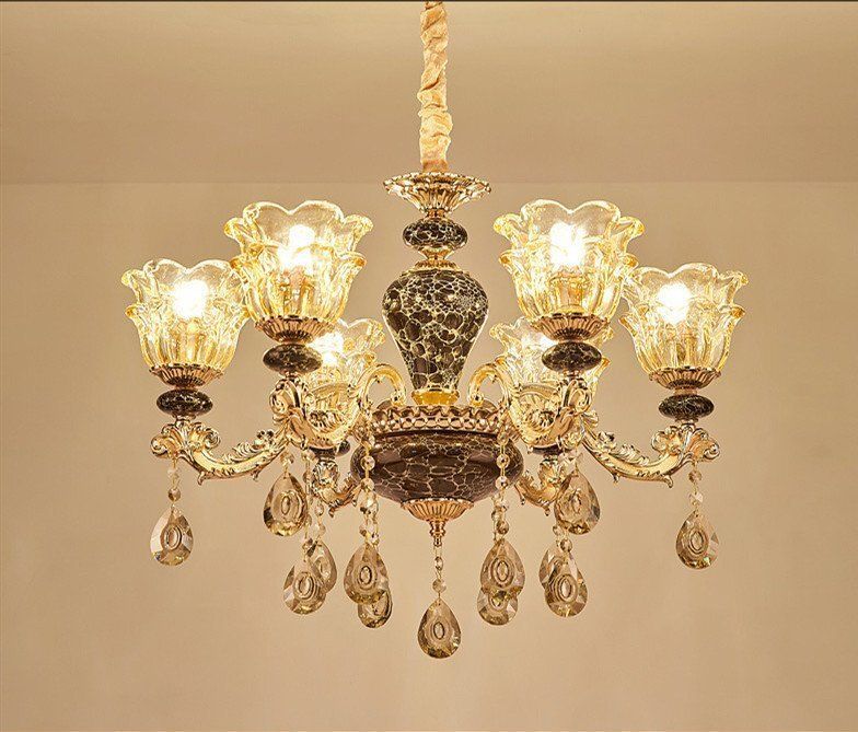 登場 セレブ好物 水晶ペンダントライト 洋風照明 陶器シャンデリア 北欧デザイン シーリングライト 天井照明 6灯