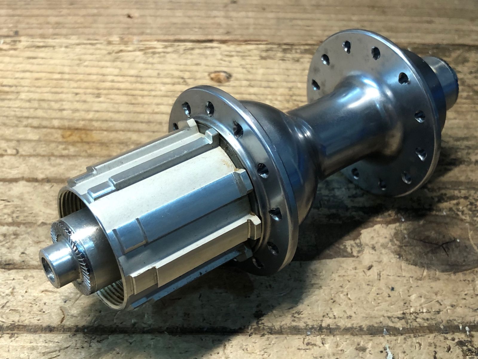 デュラエース 7800ハブ アラヤRC540 楽天市場】☆アラヤ RC-540