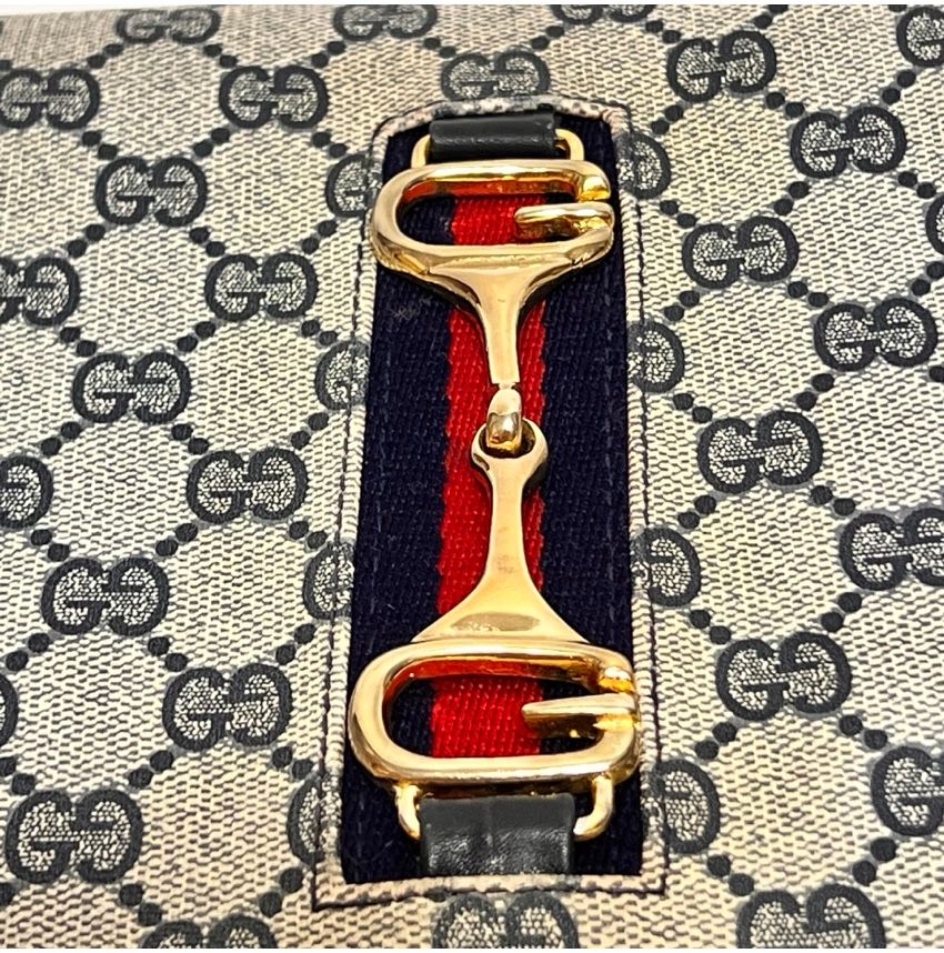 美品　GUCCI オールドGG ショルダーバッグ ネイビー×ベージュホースビット GUCCI グッチ ホースビット シェリーライン GG ショルダーバッグ