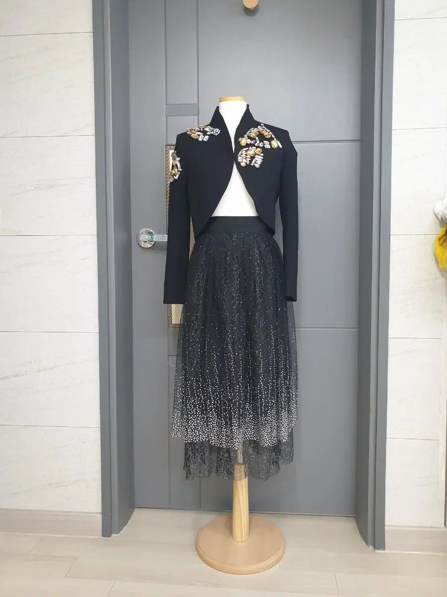 ビーズ ジャケット スカート セットアップ