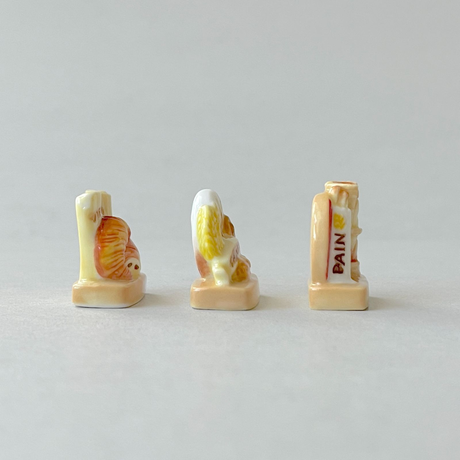 フェーヴ　パン屋さんの風景　2005年　フランス　ミニチュア陶器　f-4378 フェーヴ パン屋さん フランス フェーブ ミニチュア陶器 f-2278