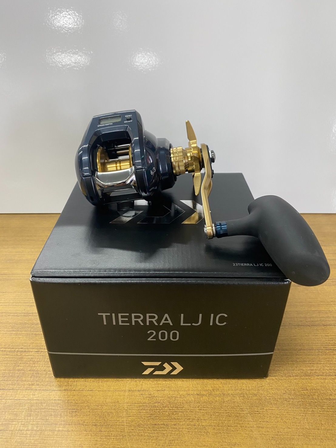 TIERRA LJ IC 200L 電動リール 左ハンドル ダイワ ティエラ LJ IC 200L (リール) 価格比較 - 価格.com
