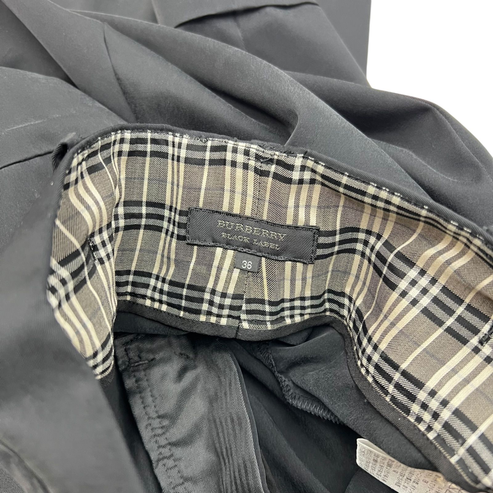 BURBERRY ブラックショートパンツ 36 BURBERRY ブラック ショートパンツ 73 - メルカリ
