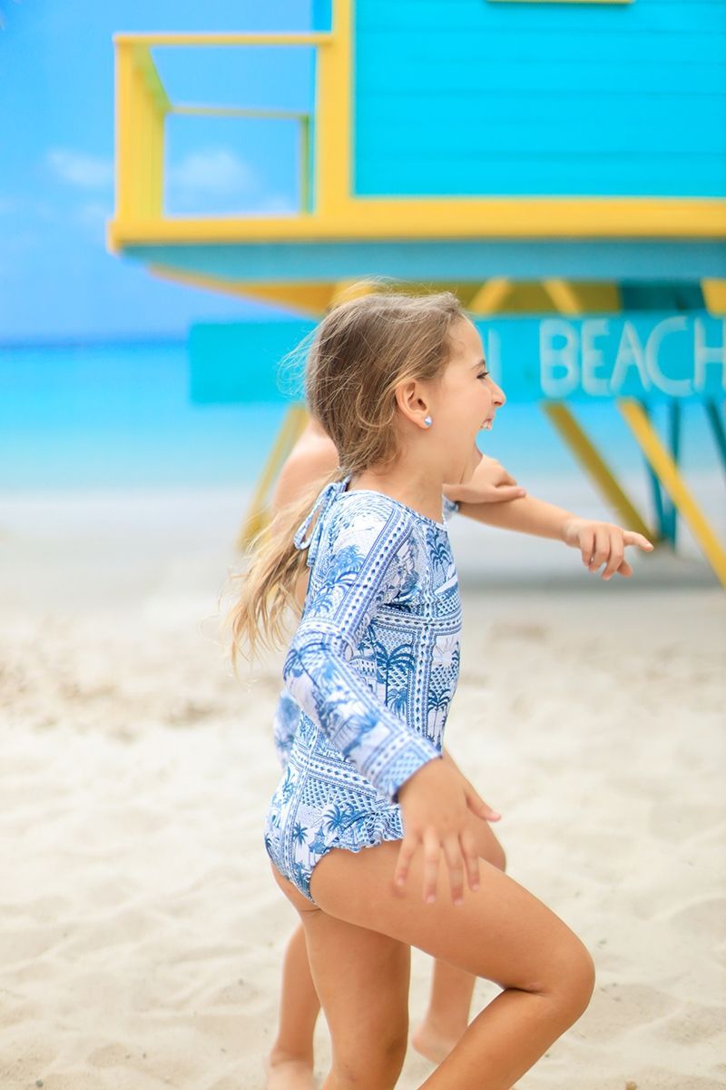 昴ぶる キッズフロムリオロングスリーブマイオ 子ども 水着 キッズ 訳あり