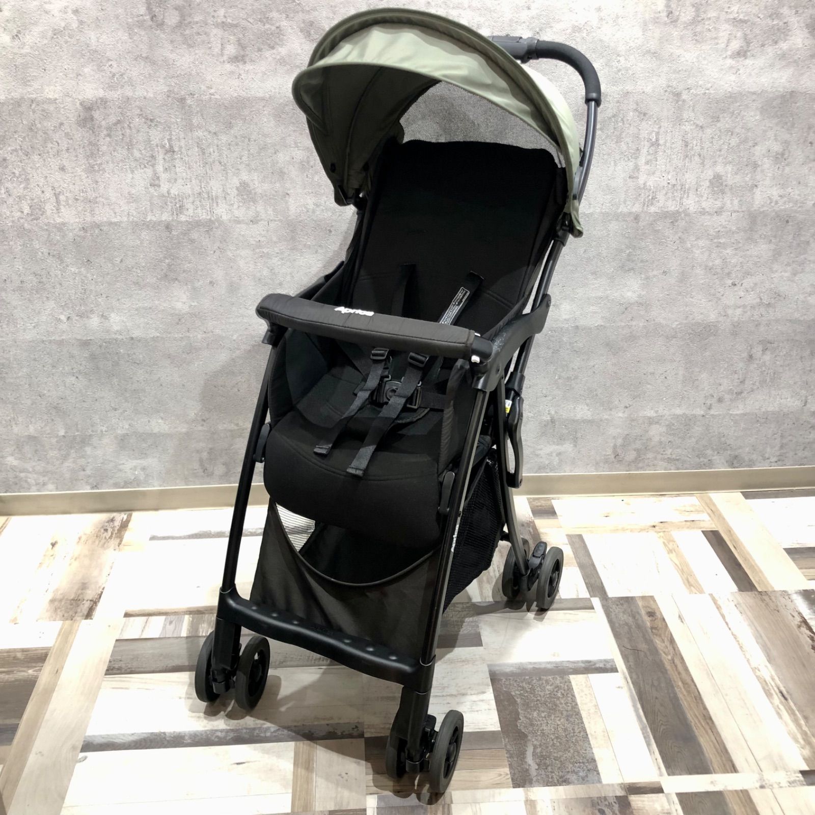 値下げ✩【美品】Aprica（アップリカ）マジカルエアーAG 軽量B型｜ カーキ アップリカ マジカルエアー AGをレビュー！クチコミ・評判をもと