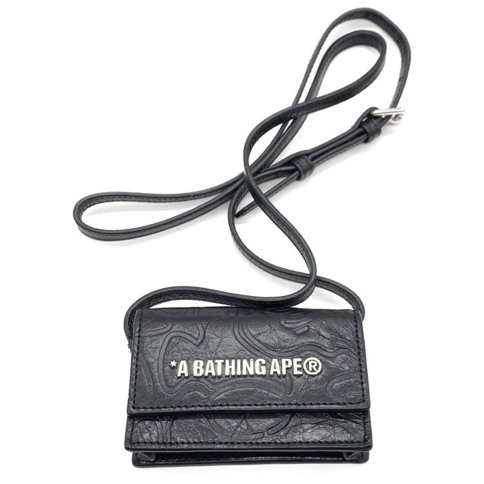 A BATHING APE アベイシングエイプ MINI WALLET M ミニウォレット カウレザー エンボス加工 ショルダーストラップ ブラック