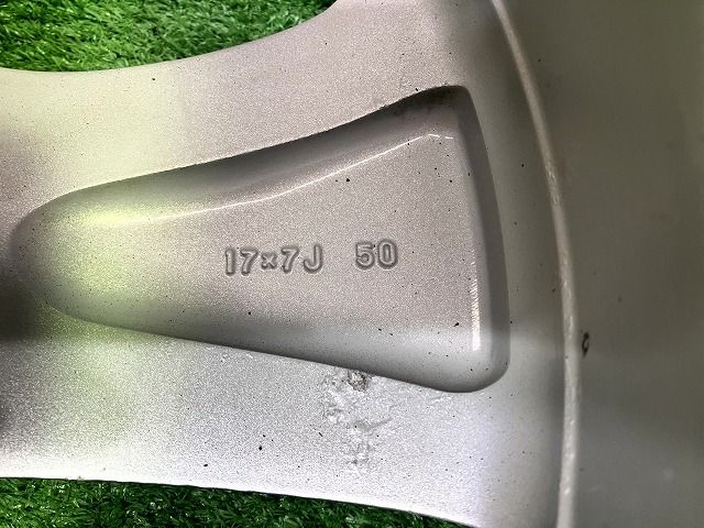 プリウス 17ｲﾝﾁ