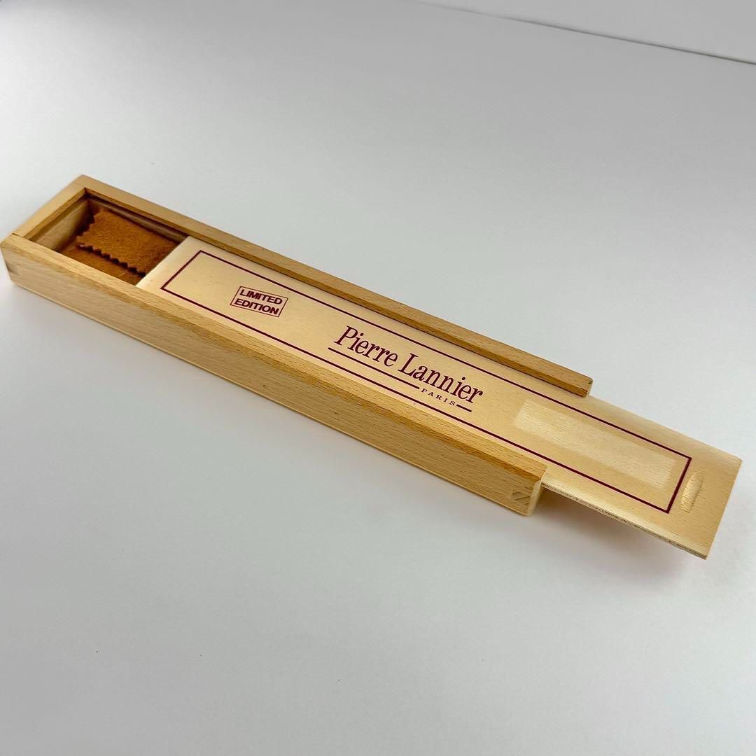 ピエールラニエ ふくろう