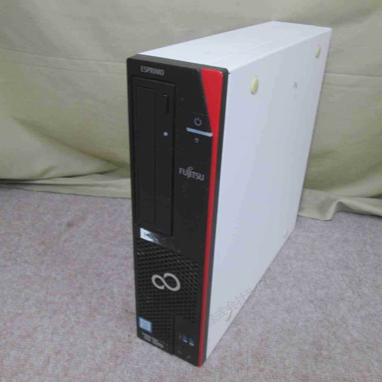 パソコン Windows10 Home PC 富士通 ESPRIMO D588 富士通パソコン | ダイレクトシリーズ D588/TW 外観ページ