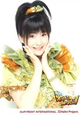 中古】生写真(ハロプロ) Berryz工房/嗣永桃子/バストアップ・衣装緑.金