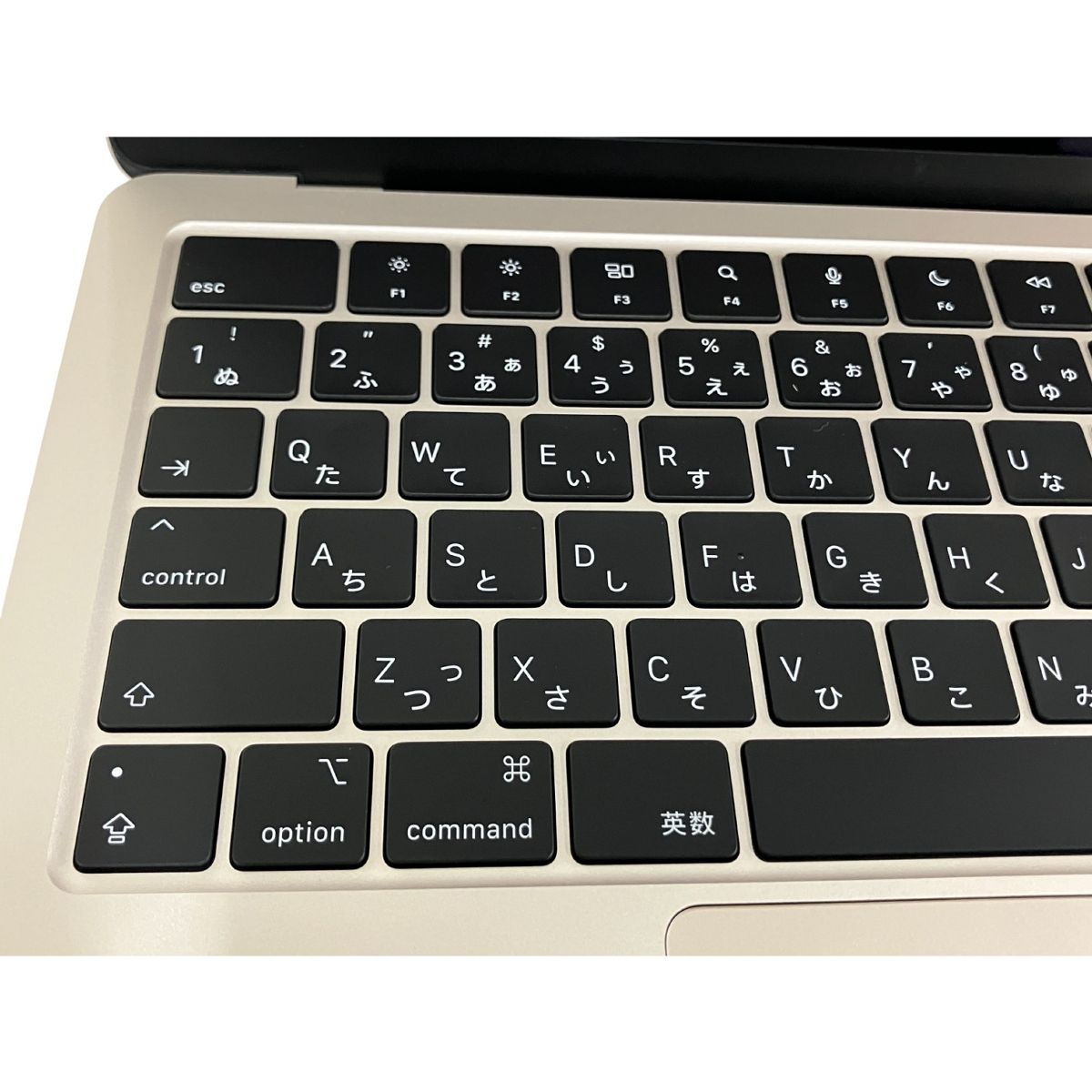 充放電回数4回】Apple MacBook Air MLY13J/A M2 2022 ノートPC 充放電回数4回】Apple MacBook Air MLY13J/A M2 2022 ノートPC