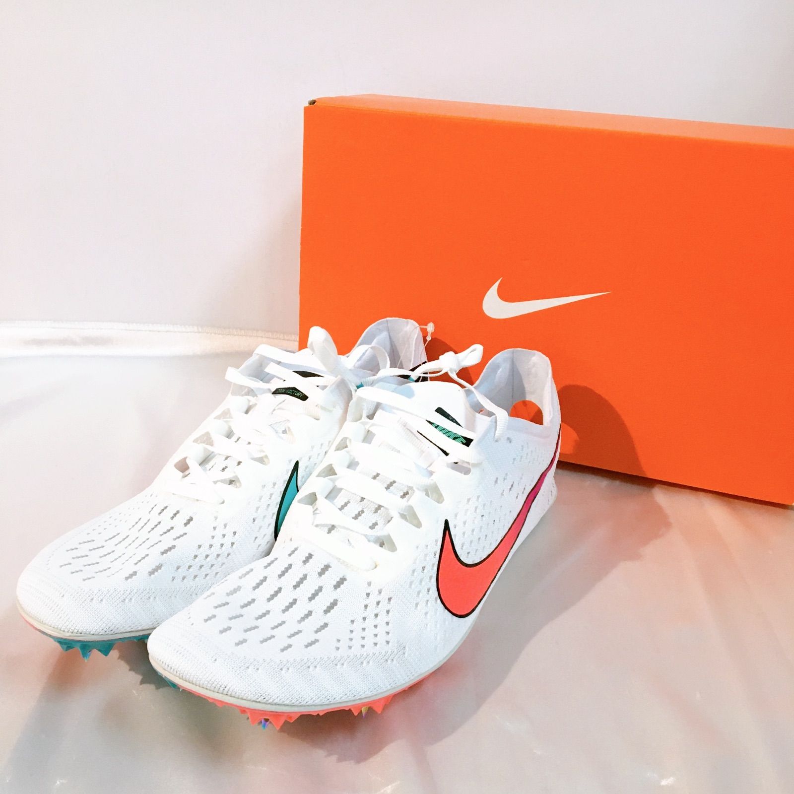 NIKE ZOOM VICTORY3