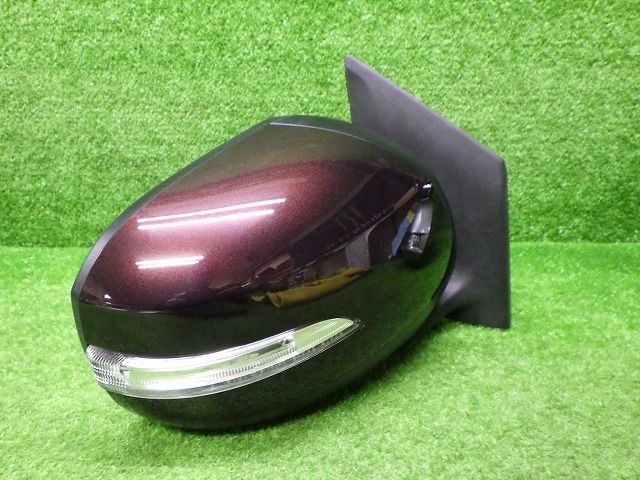 比較的綺麗　ダイハツ　LA300S　LA310S　ミライース　右ドアミラー　カラーR59　8P　241115045