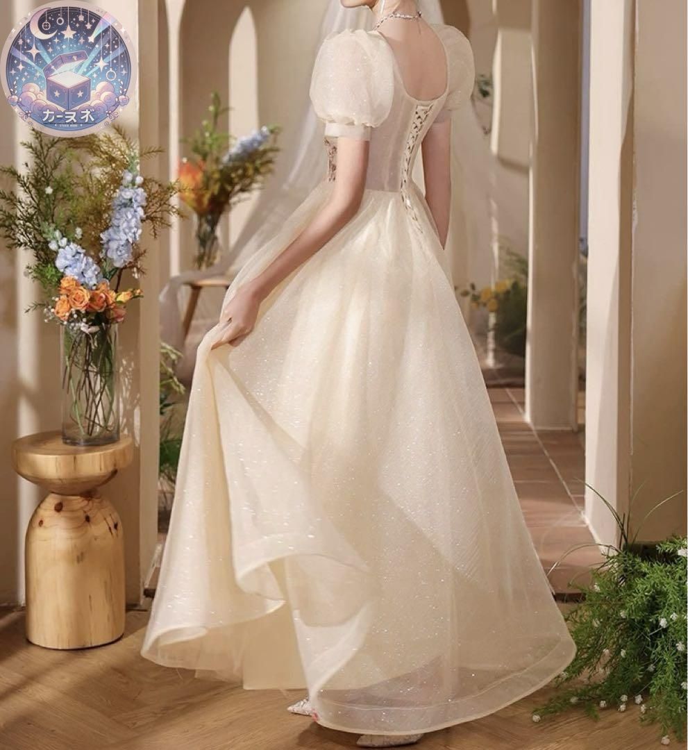 小花柄の様なデザインが可愛い パフスリーブのイブニングドレス 【公式