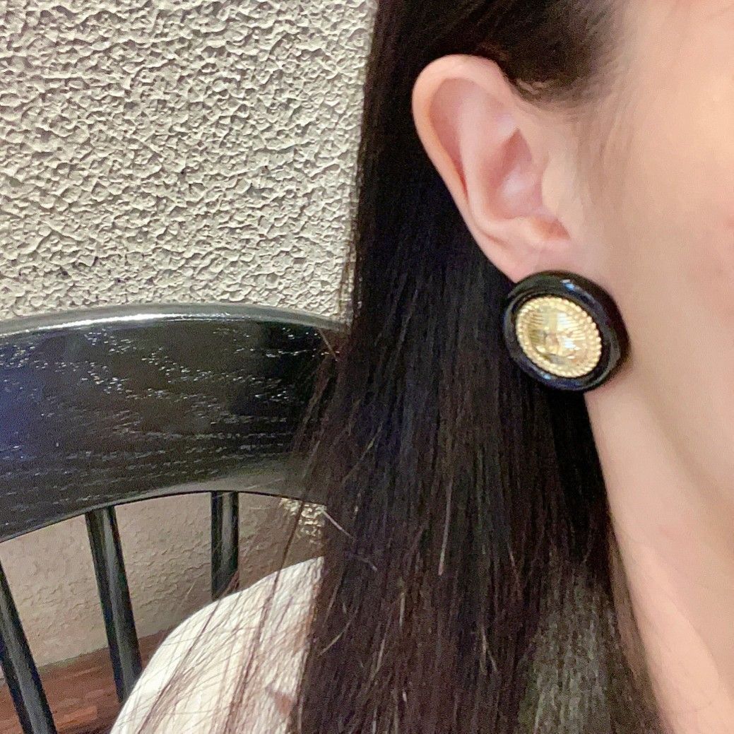 ダブルCイヤリング 今日特価】Chanel シャネル ヴィンテージ ダブル C イヤリング