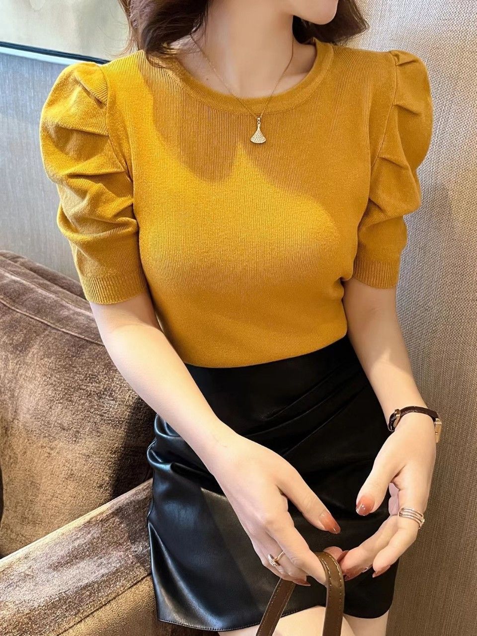 超希少 AgainW 5分袖ニット パフスリーブふわふわ ボルドー