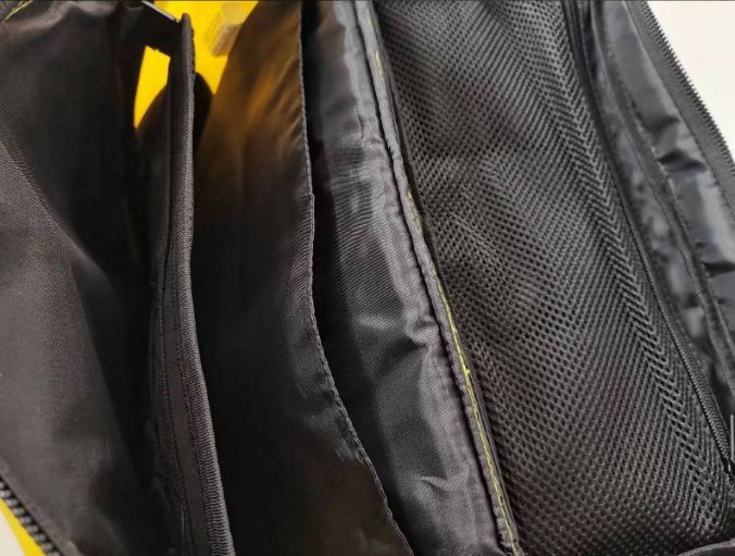 30L ブラック