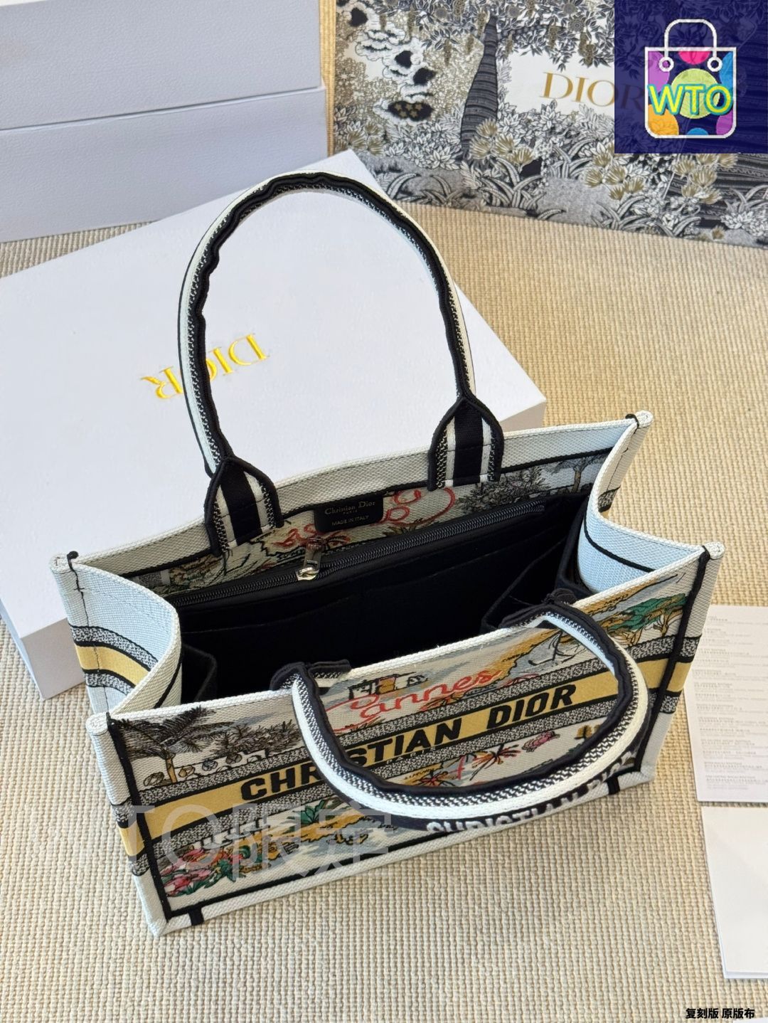 今日特価】Dior ディオール 25SSブタフライ刺繍ブックトート