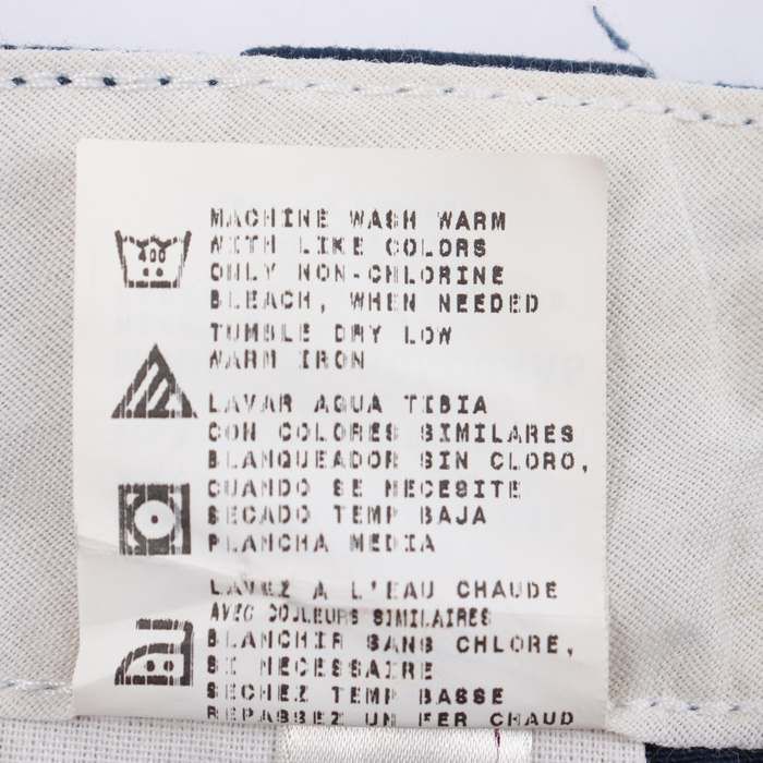 油絵 花 F4号 斎藤遊児 絵画 静物画 額縁 ガラス付き 油絵 花 F4号 斎藤遊児 絵画 静物画 額縁 ガラス付き