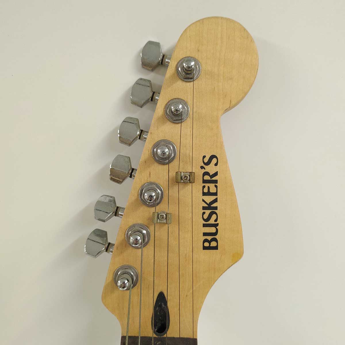 バスカーズ エレキギター ストラトキャスター ホワイト BUSKER'S