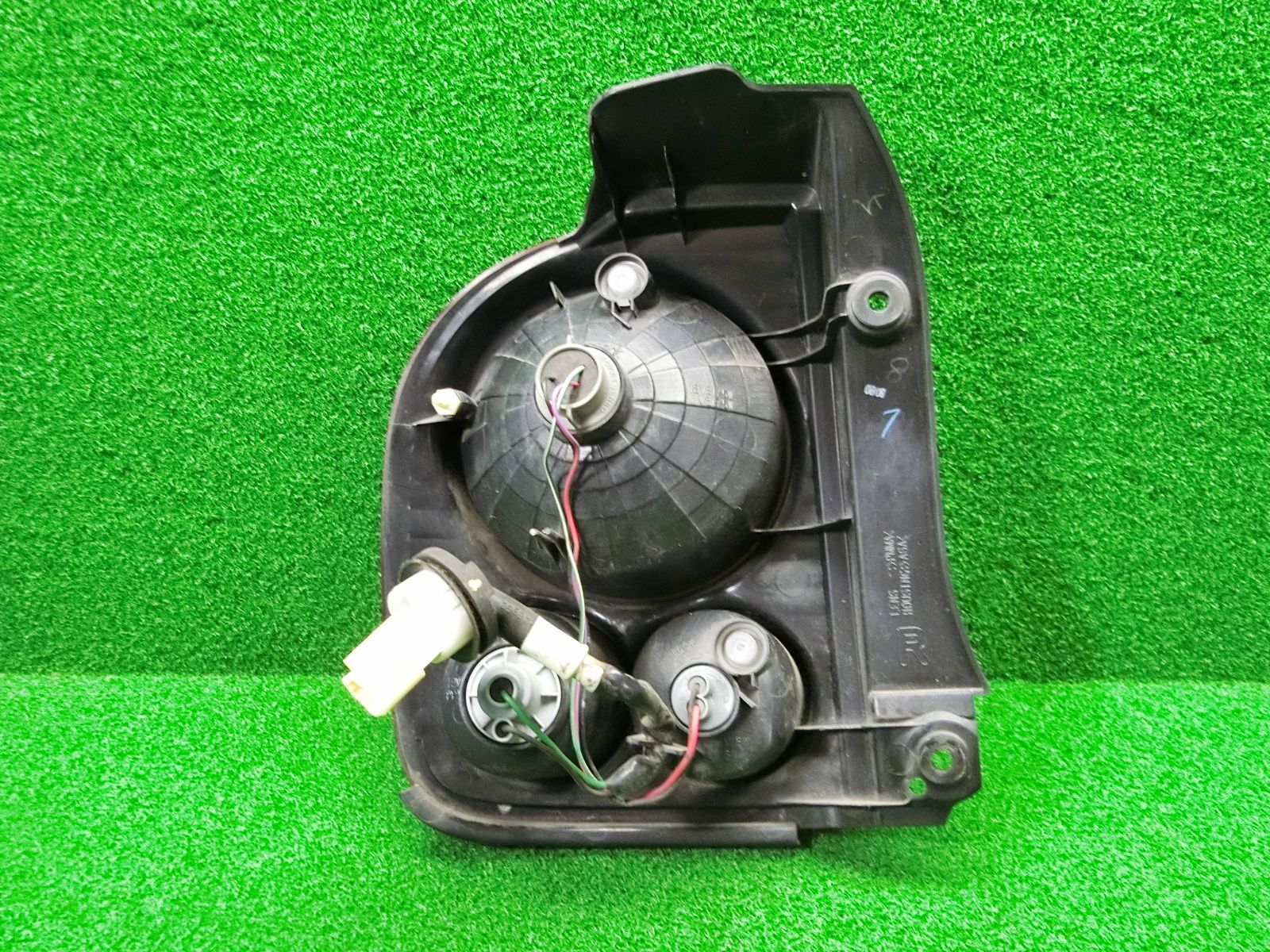 10041] アルトラパン HE22S 右 テールライト テールランプ TOKAIDENSO