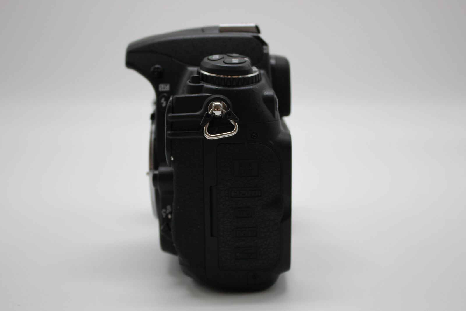 ショット数109回 ■ほぼ新品■ Nikon D300S ボディ ＊23226