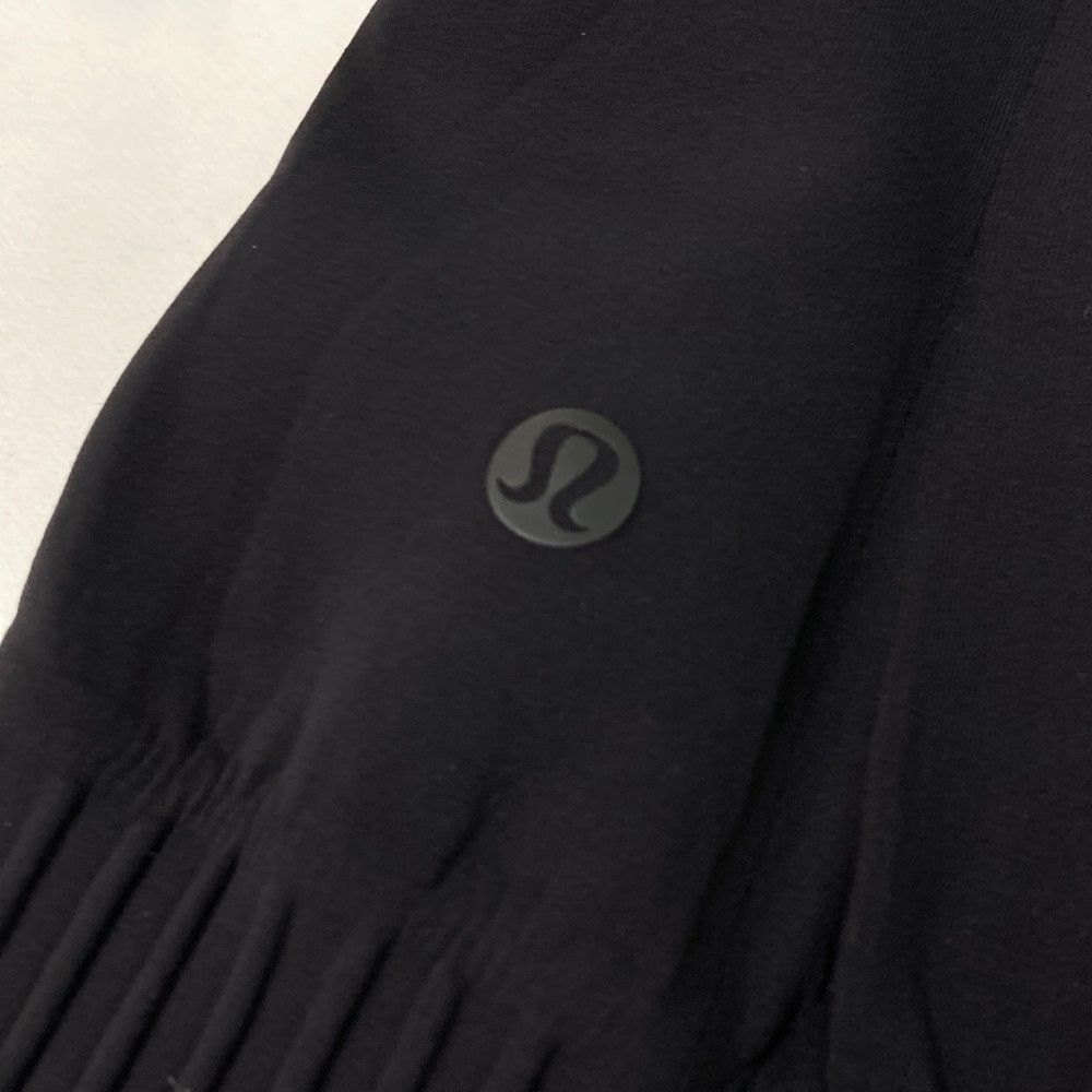 lululemonルルレモン ダウンジャケット lululemon ルルレモン 1750-3821 袖切替 フード付 ダウン