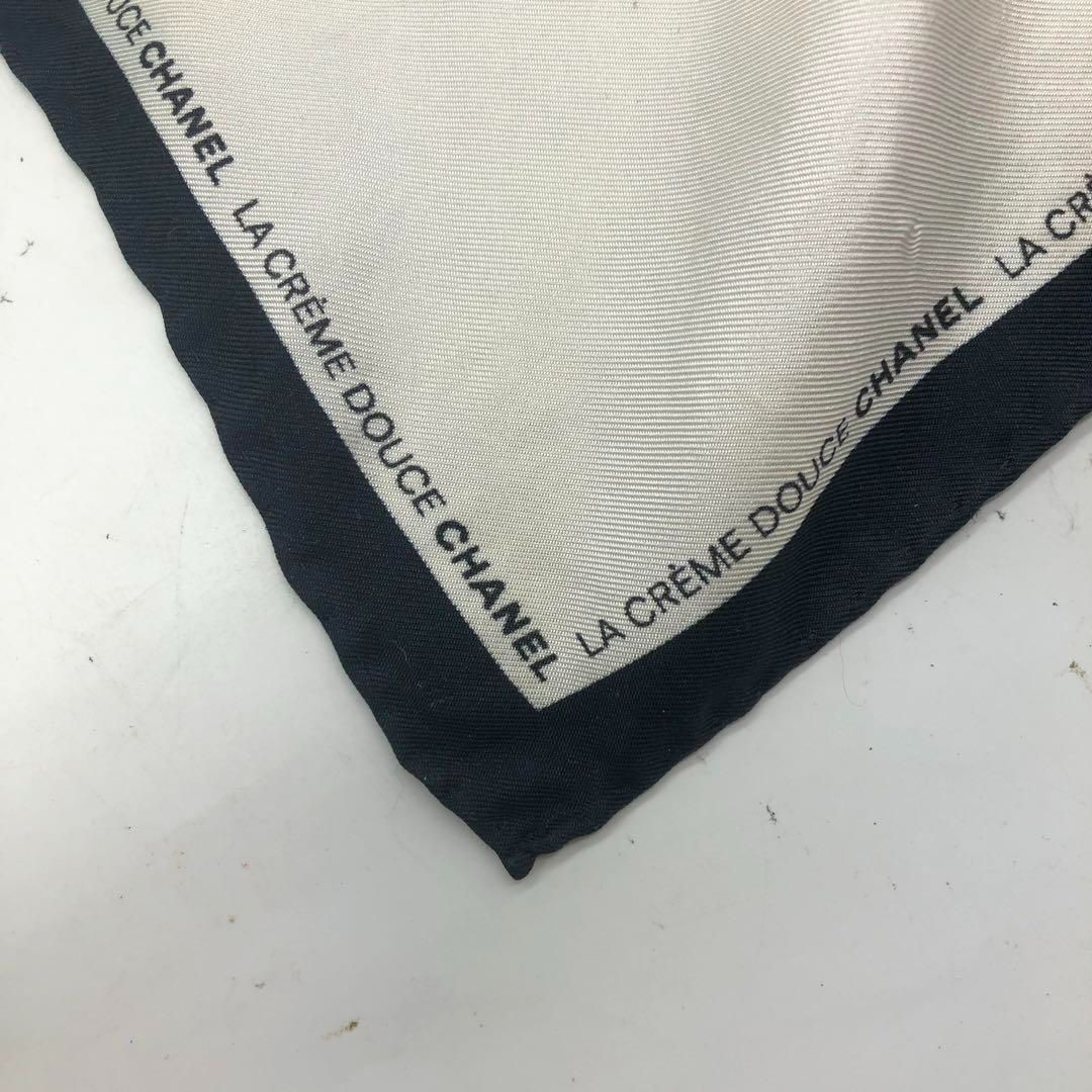 リルビさま専用　シャネル　ロゴスカーフ　ハンカチ　バンダナ　正規品 リルビさま専用 シャネル ロゴスカーフ ハンカチ バンダナ 正規品