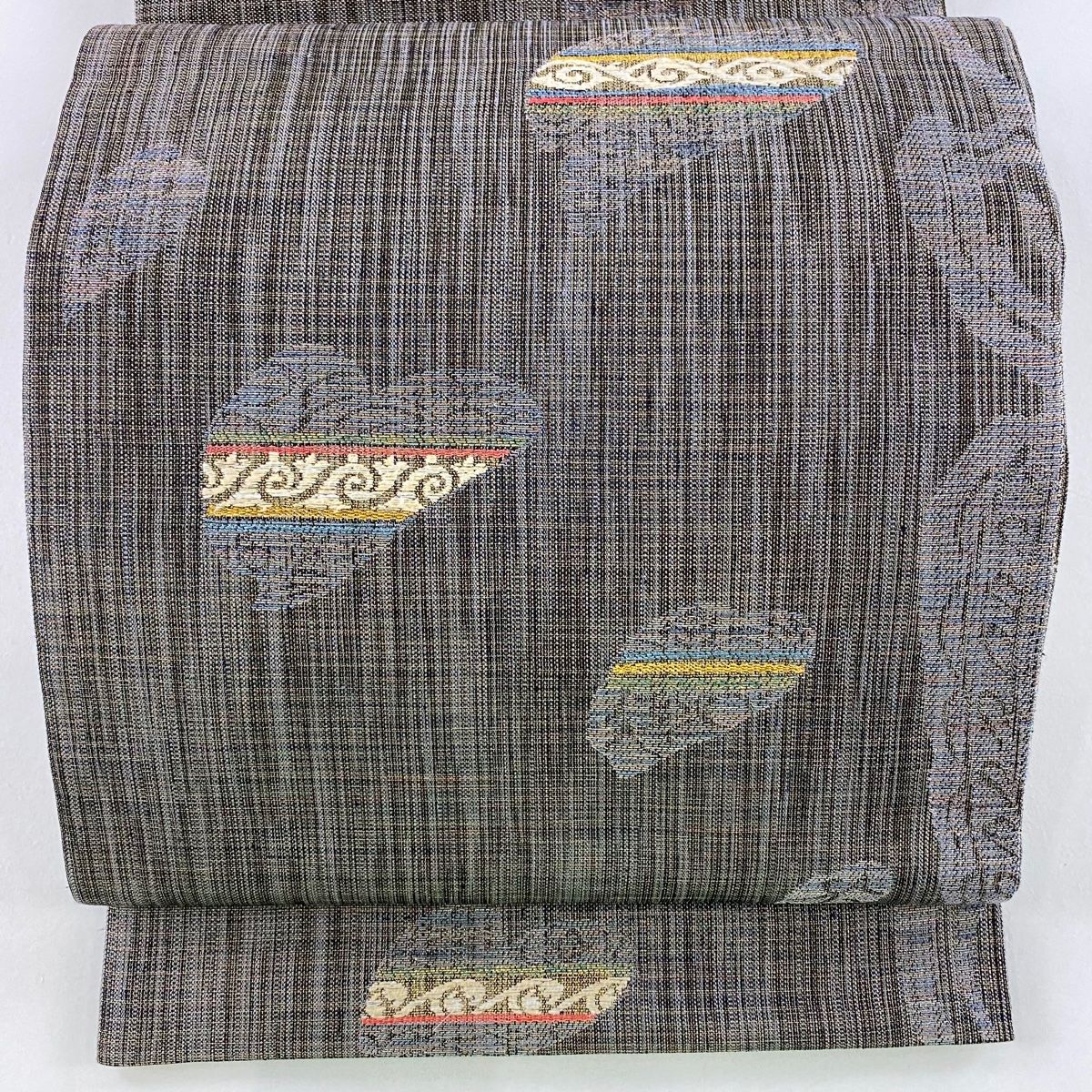 袋帯 秀品 幾何学 金糸 箔 黒灰 六通 正絹