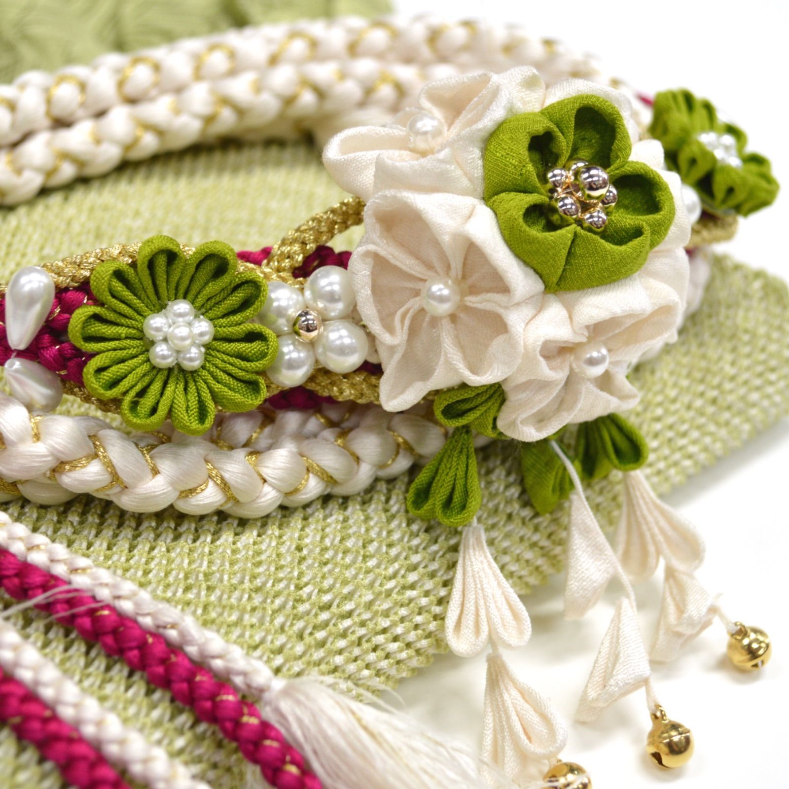 美品》正絹 振袖フルセット SS〜Mサイズ ローラ 金駒刺繍 豪華