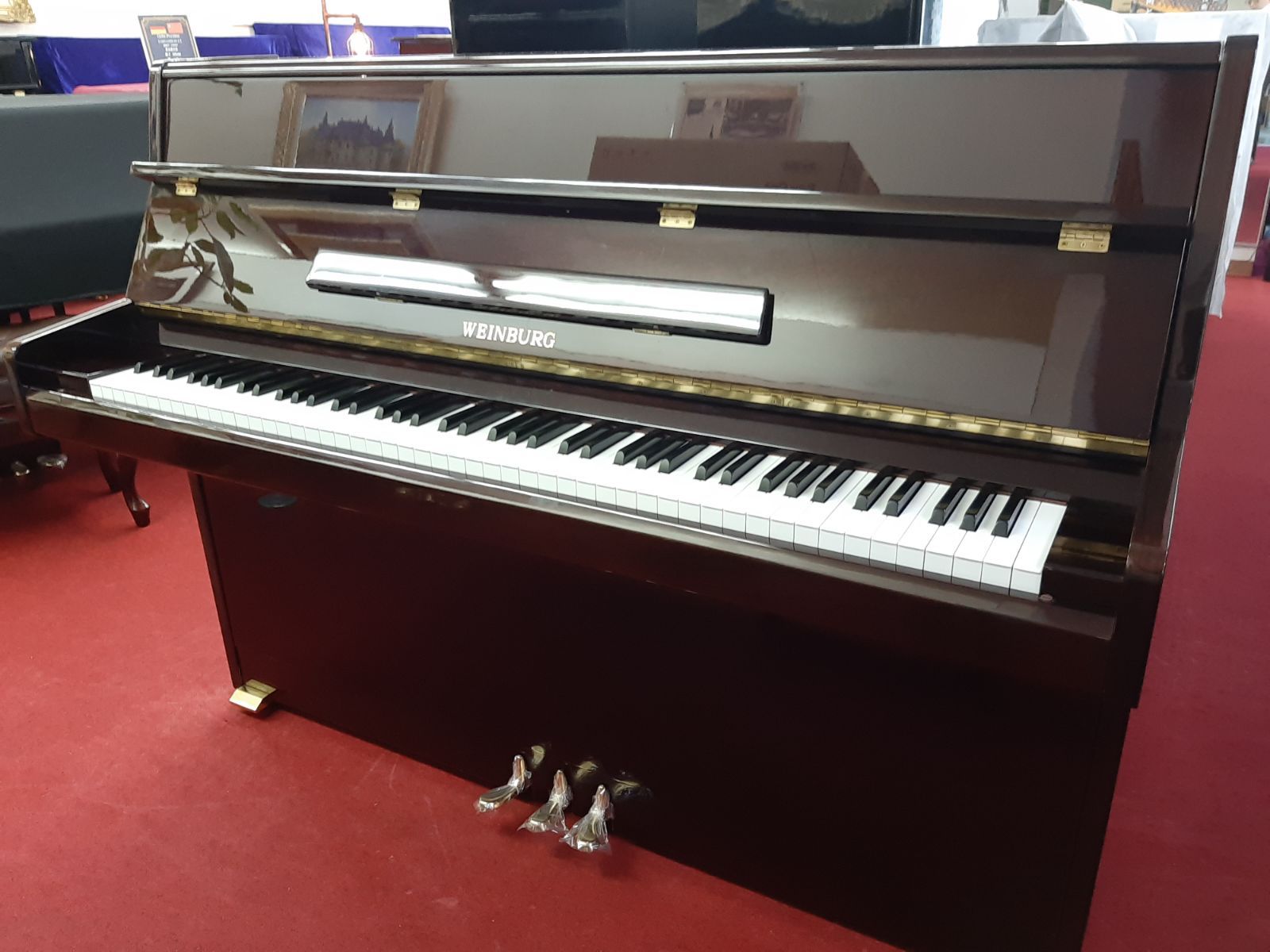 WEINBURG アップライトピアノ 88鍵盤 WEINBURG アップライトピアノ 88鍵盤 WEINBURGアップライトピアノ 88鍵