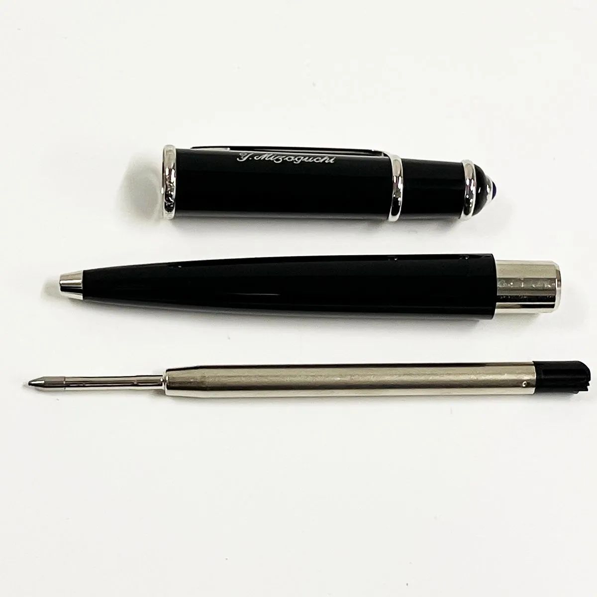 Cartier カルティエ