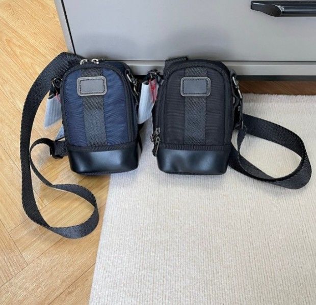 TUMIショルダーバッグ スマホショルダーバッグ