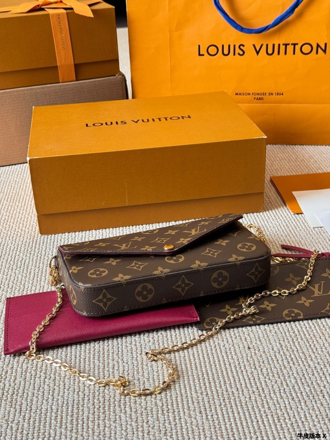 今日特価】LV 2024 年式 ポシェット フェリシー チェーンバッグ
