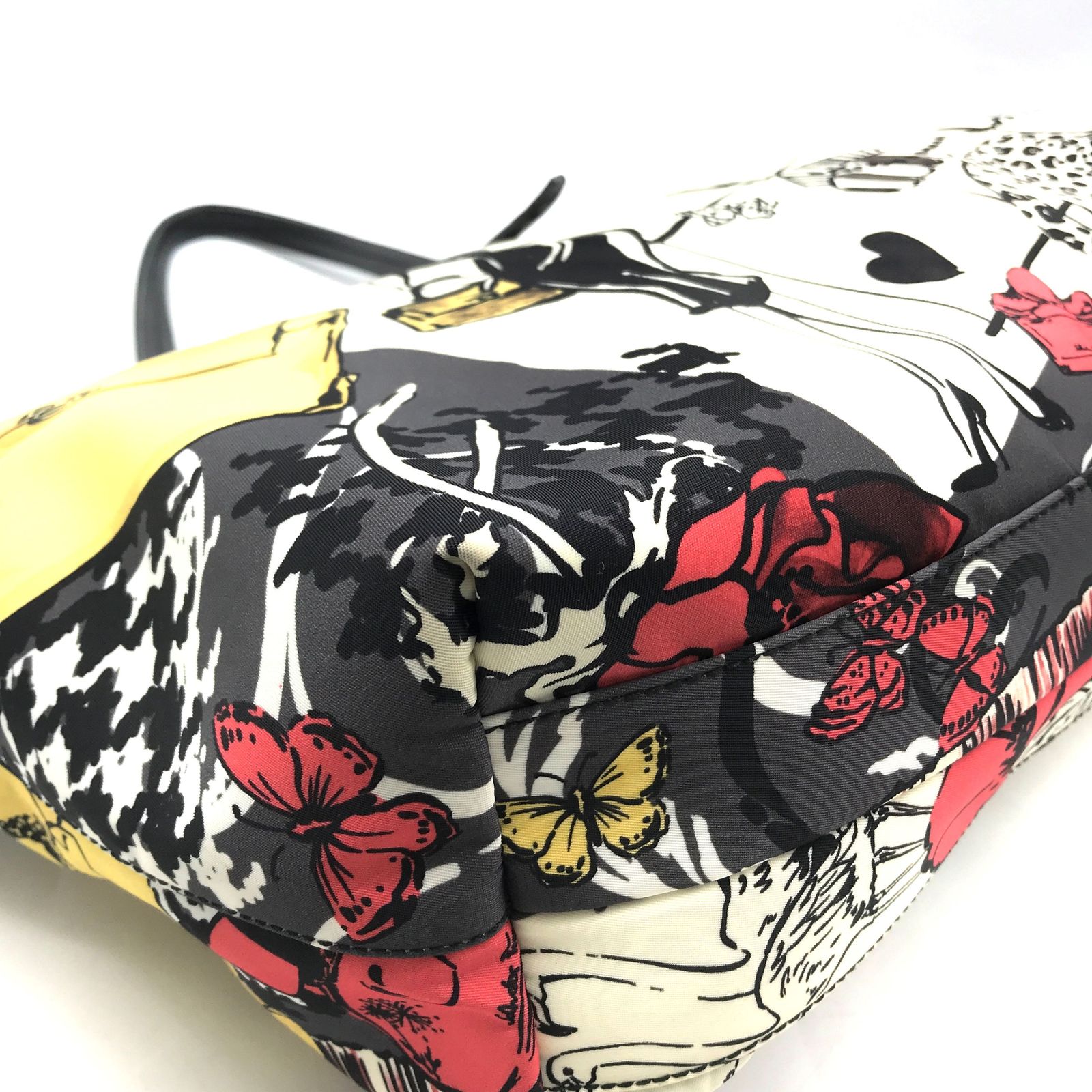 Ferragamo フェラガモ ガンチーニ ナイロン キャンバス 総柄 ハンド