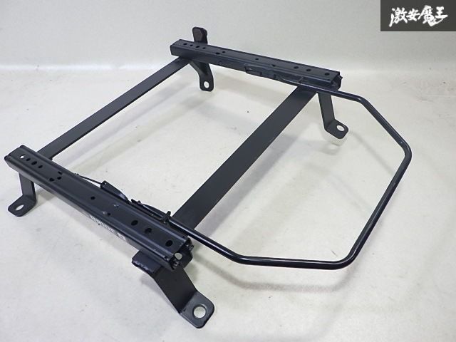 スライドOK BRIDE ブリッド NCP160V サクシード セミバケ 底止め シートレール ROタイプ 右側 右 運転席 T367RO プロボックス