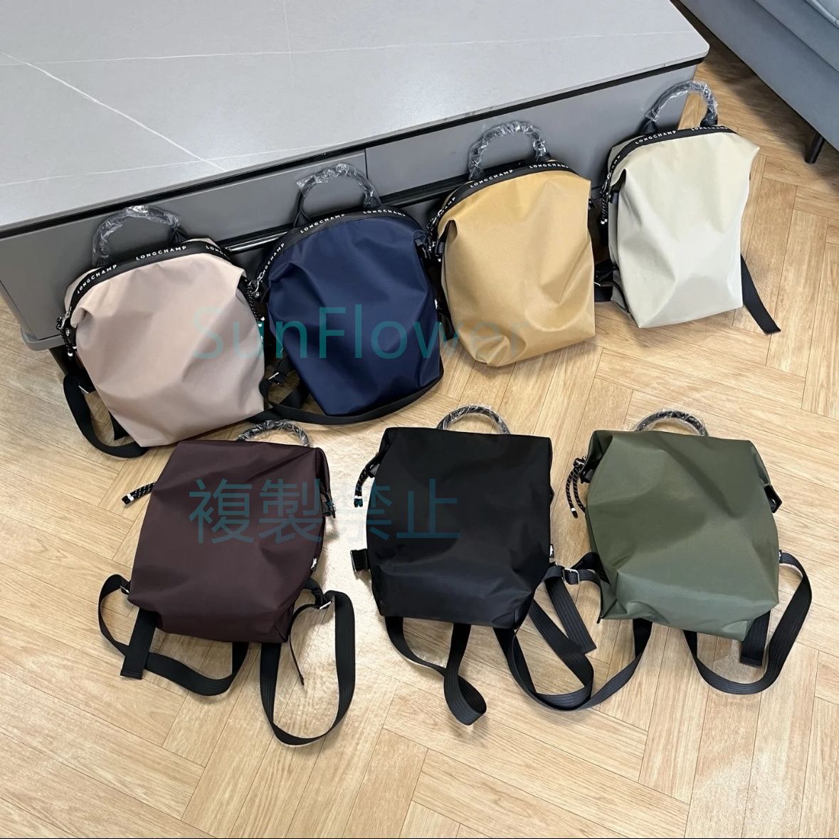 ロンシャン　リュックサック　格安　新品　未使用 ✨新作入荷✨ロンシャン ミニリュック 2WAY（折り畳み/リュック