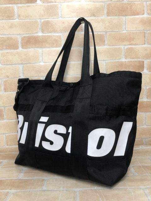 希少極美品 FCRB × NEW ERA TEAM TOTE BAG 希少極美品 FCRB × NEW ERA TEAM TOTE BAG - メルカリ