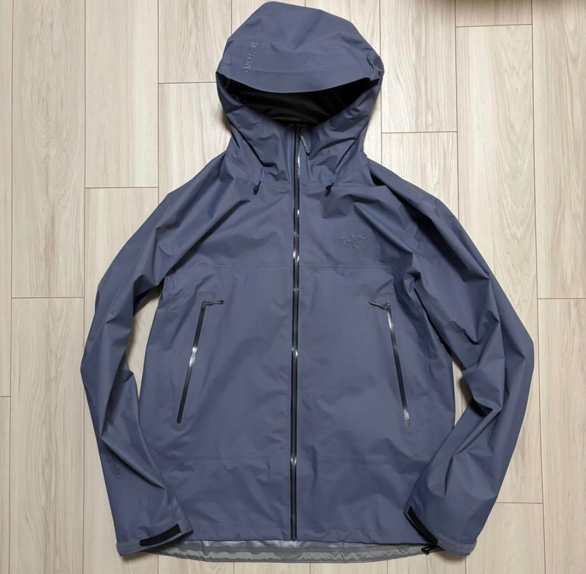 アークテリクス　ベータAR メンズXL グレー　ゴアテックス　ナイロン アークテリクス ベータAR メンズXL グレー ゴアテックス ナイロン ARC